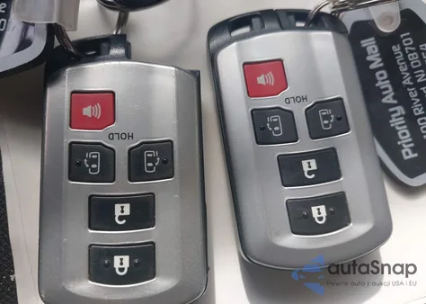 2020 Toyota Sienna Le из США, поврежденный, VIN 5TDKZ3DC8LS082887